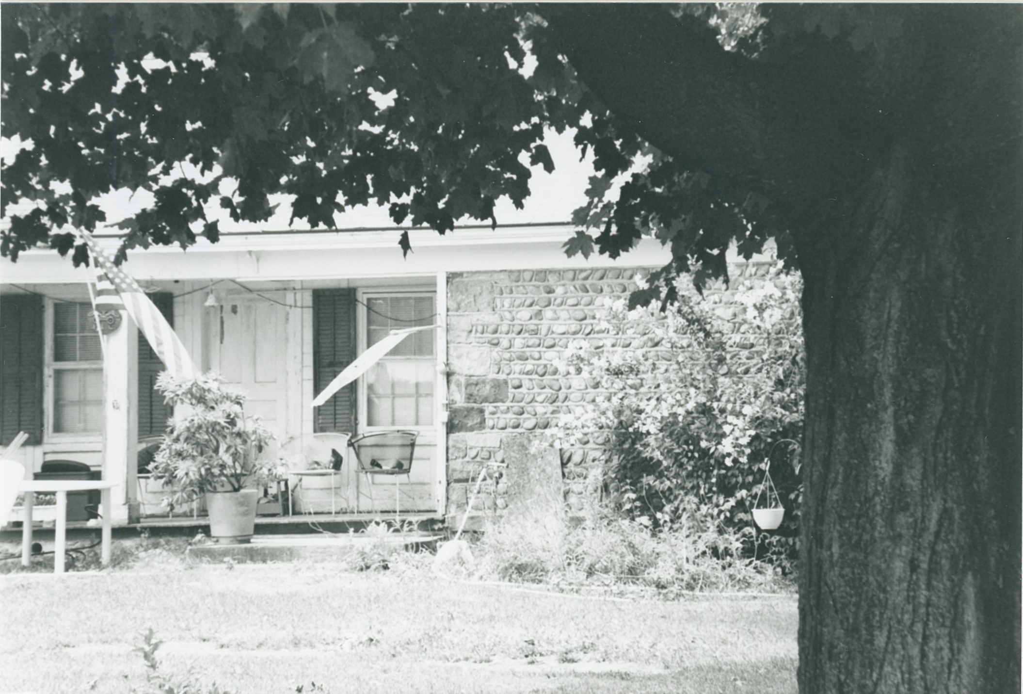 Cas-1 298 Eaton Rd 1